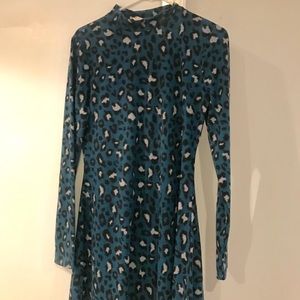 Women dress
